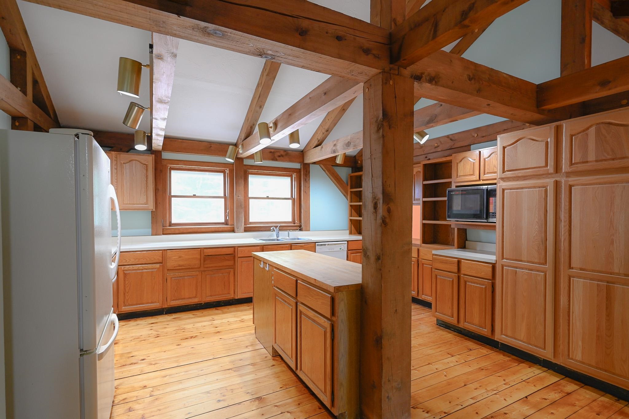 245 Lower Straw Road Hopkinton, NH 03229 - Photo 9 of 40