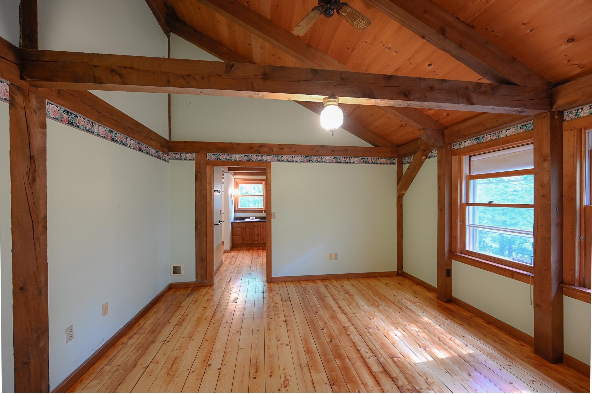 245 Lower Straw Road Hopkinton, NH 03229 - Photo 10 of 40