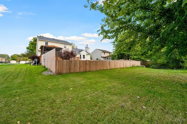 $339,000 | 8655 Bayview Drive, Cicero, NY 13039