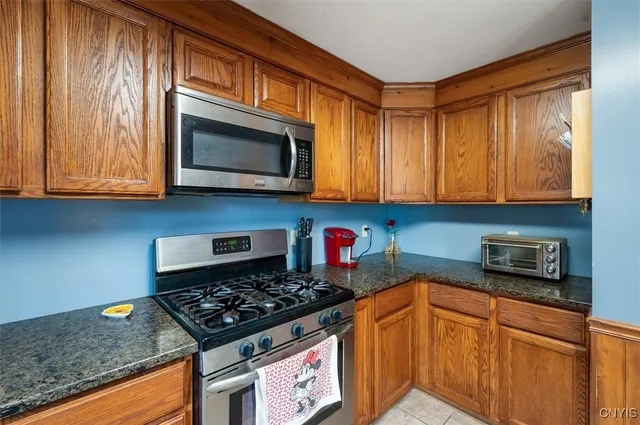 $339,000 | 8655 Bayview Drive, Cicero, NY 13039