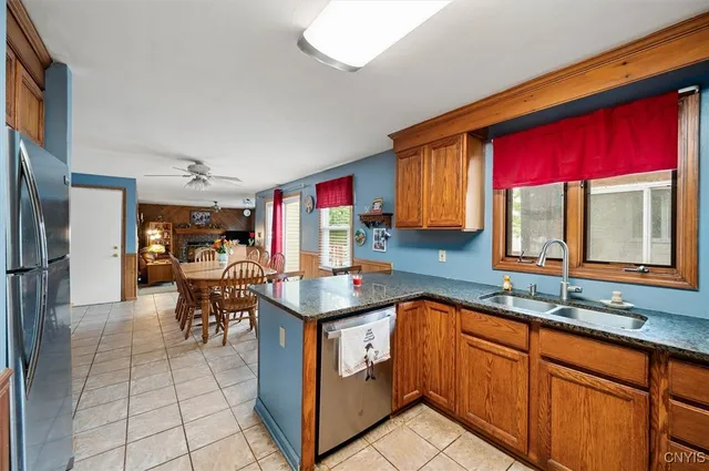 $339,000 | 8655 Bayview Drive, Cicero, NY 13039