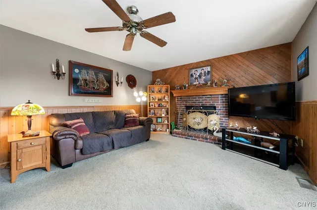 $339,000 | 8655 Bayview Drive, Cicero, NY 13039