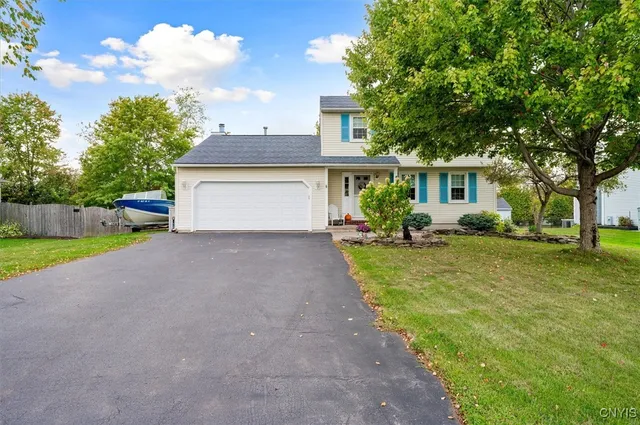 $339,000 | 8655 Bayview Drive, Cicero, NY 13039