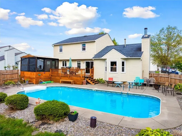 $339,000 | 8655 Bayview Drive, Cicero, NY 13039