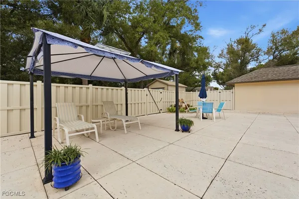 $1,900 | 5829 Wild Fig Lane, Fort Myers, FL 33919