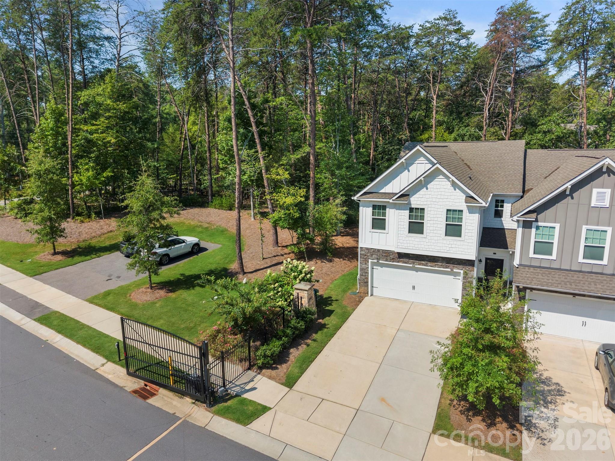 1115 Streamside Lane York, SC 29745 - Photo 2 of 47 Gallery Image 2