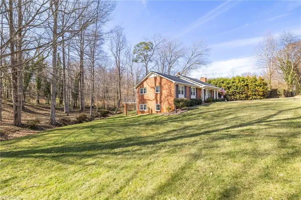 $1,700 | 111 Pratt Street, Madison, NC 27025