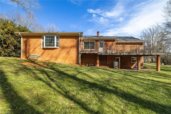 $1,700 | 111 Pratt Street, Madison, NC 27025