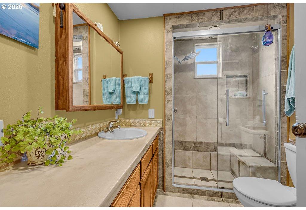 10701 Southeast Highway 212, Unit R4 Clackamas, OR 97015 - Photo 18 of 36 Gallery Image 18