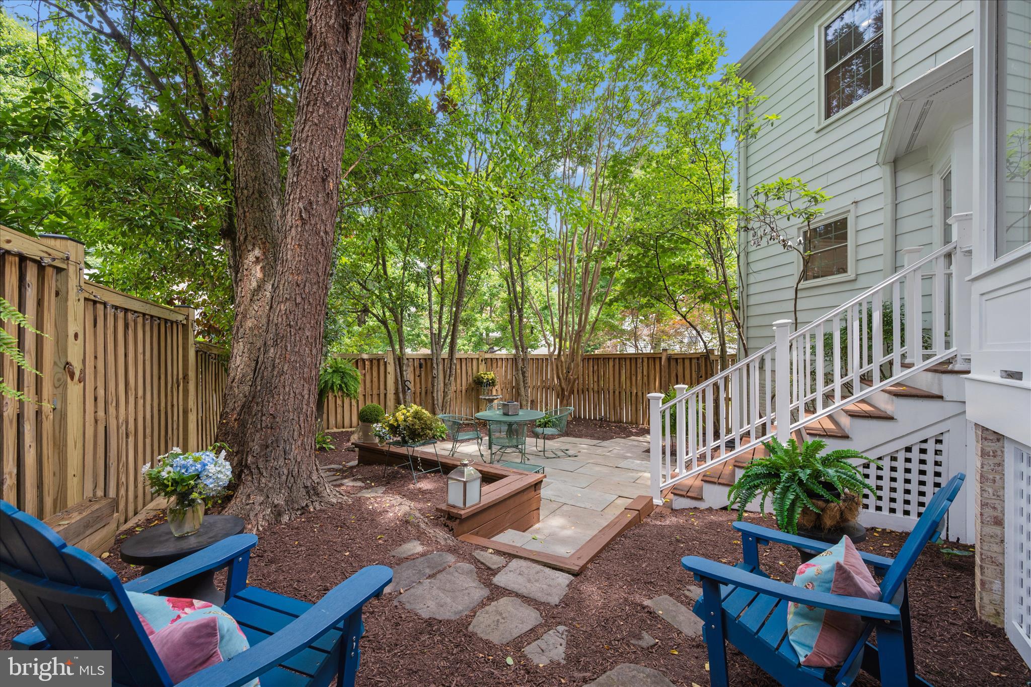 8900 Ellsworth Court Silver Spring, MD 20910 - Photo 69 of 86 Exterior Back