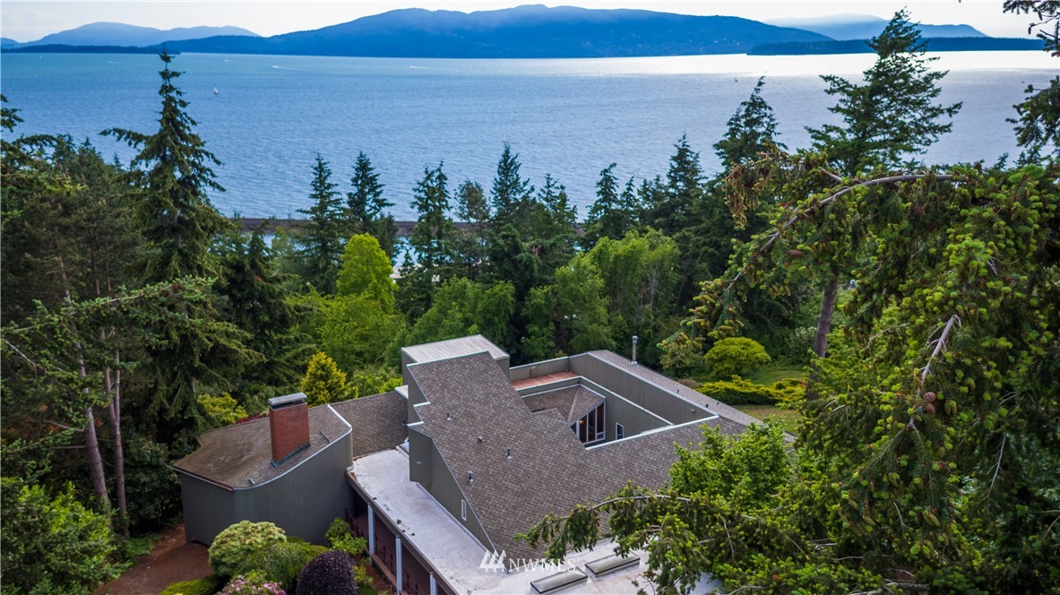 406 Briar Road Bellingham, WA 98225 - Photo 1 of 25 Gallery Image 1