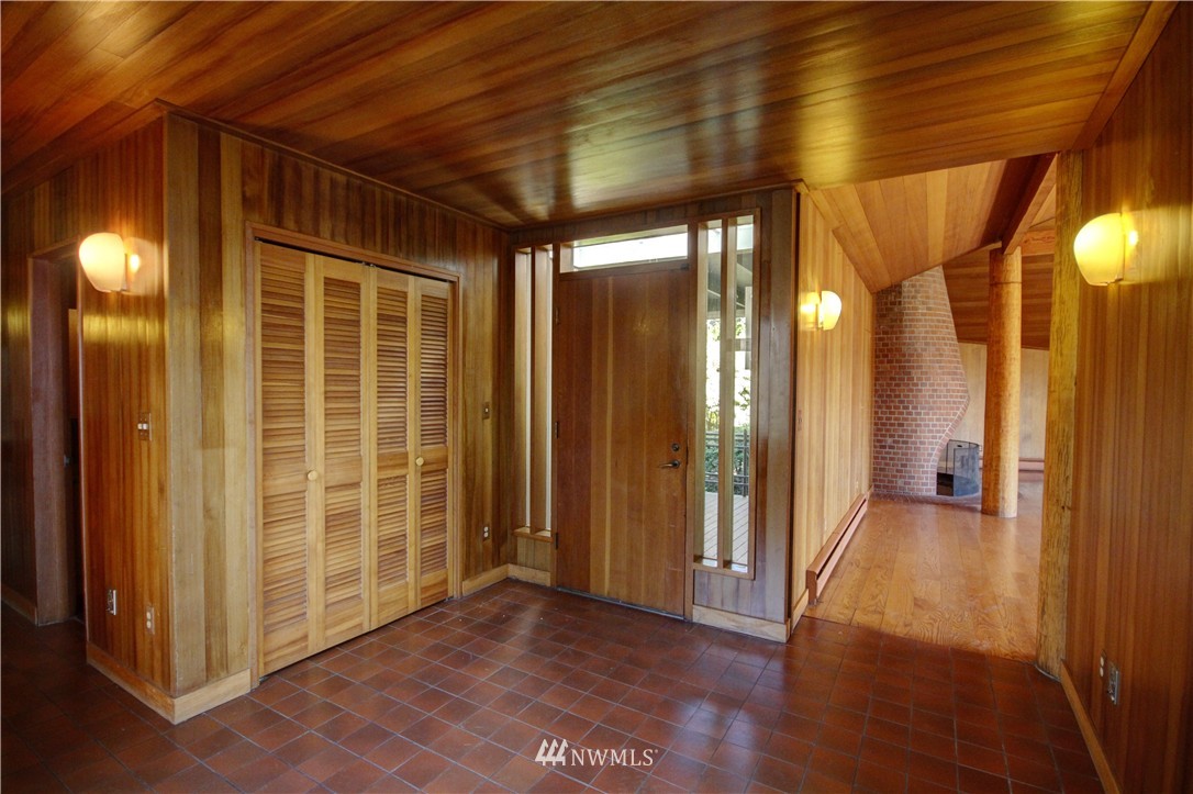 406 Briar Road Bellingham, WA 98225 - Photo 3 of 25 Gallery Image 3
