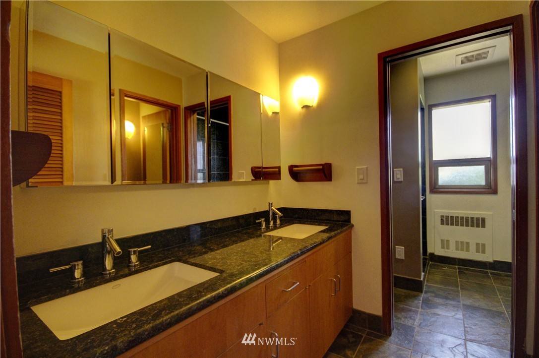 406 Briar Road Bellingham, WA 98225 - Photo 10 of 25 Gallery Image 10