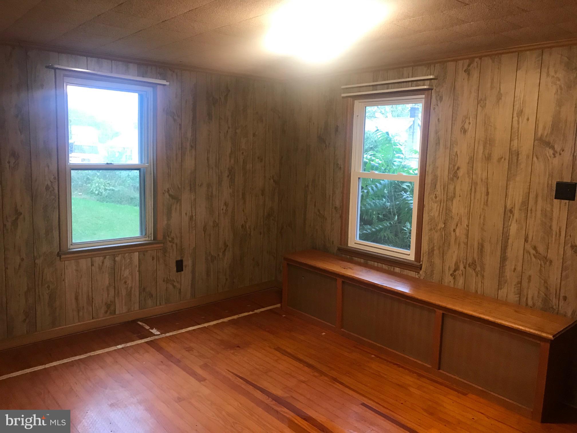 63 Rock Road Pine Grove, PA 17963 - Photo 11 of 14 Dining Room