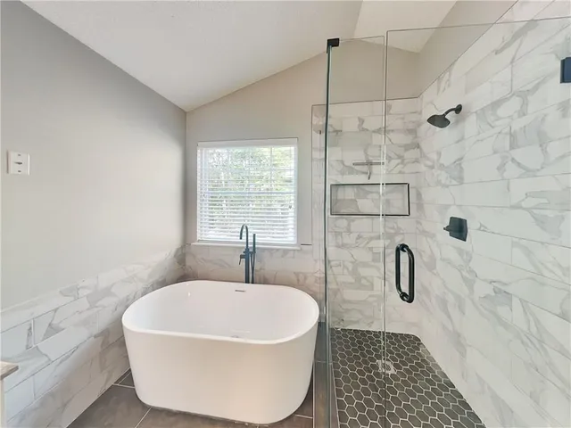 $1,995 | 2157 Capella Circle Southwest, Atlanta, GA 30331