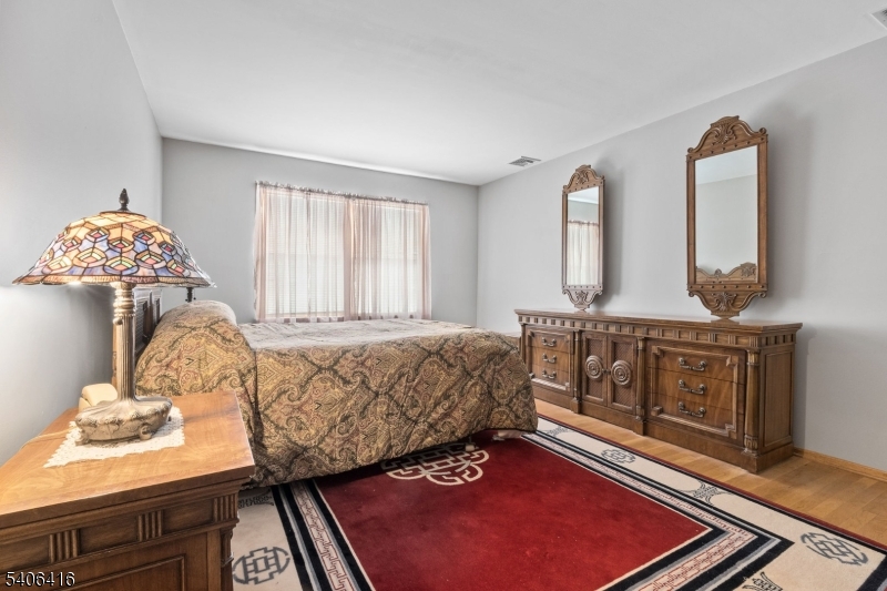 24 Rivendell Road Succasunna, NJ 07876 - Photo 21 of 37