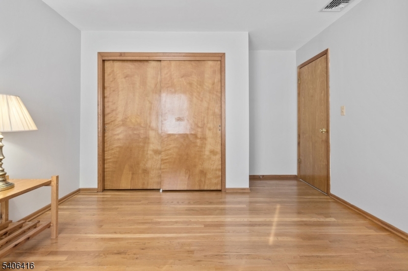 24 Rivendell Road Succasunna, NJ 07876 - Photo 26 of 37