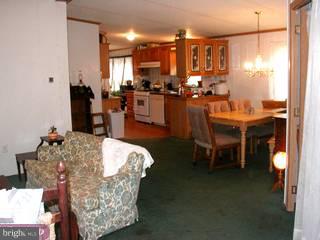 856 Narvon Road Narvon, PA 17555 - Photo 2 of 4 Gallery Image 2