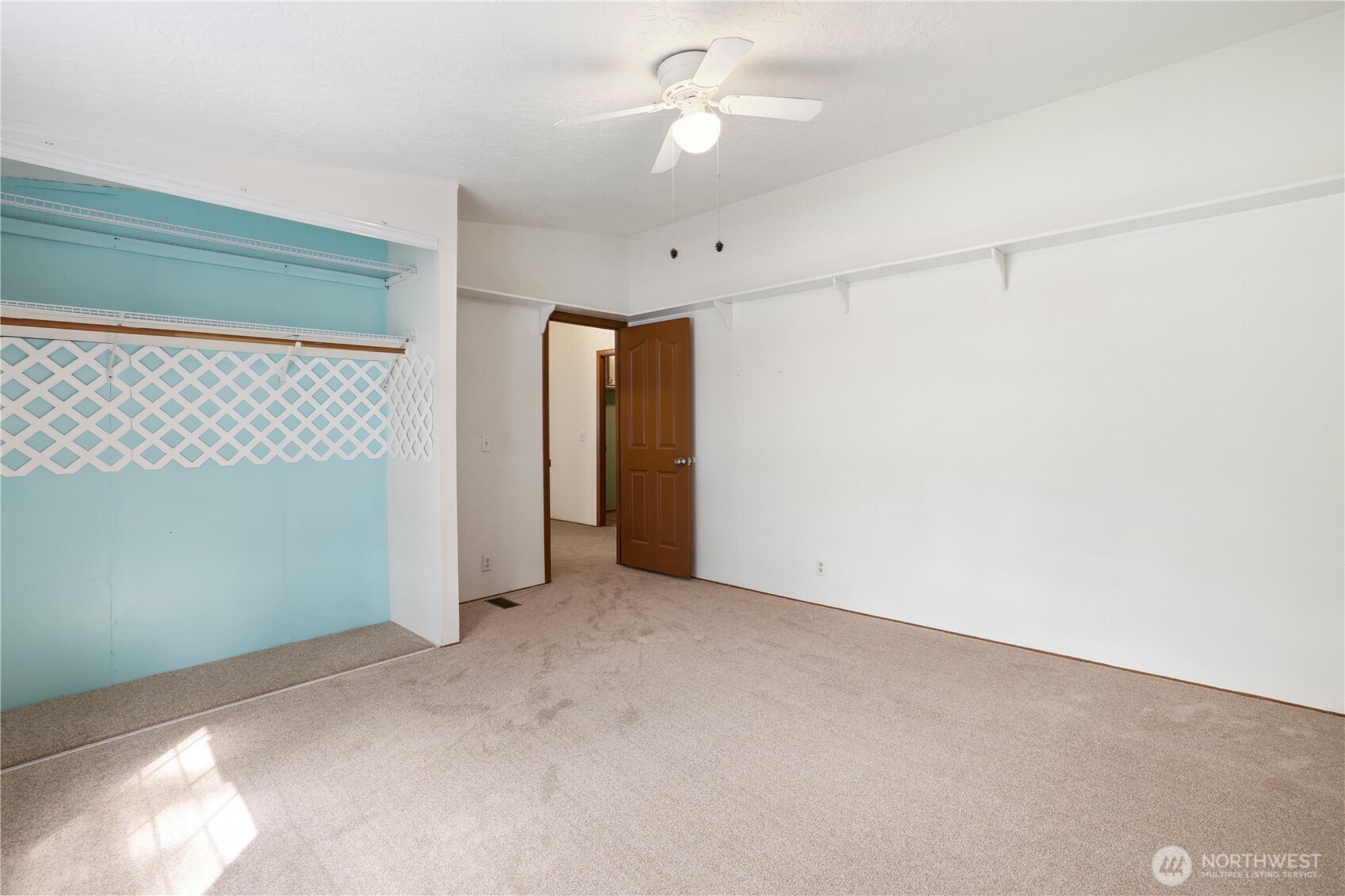 6834 Condor Loop Northeast Olympia, WA 98516 - Photo 13 of 27 Gallery Image 13