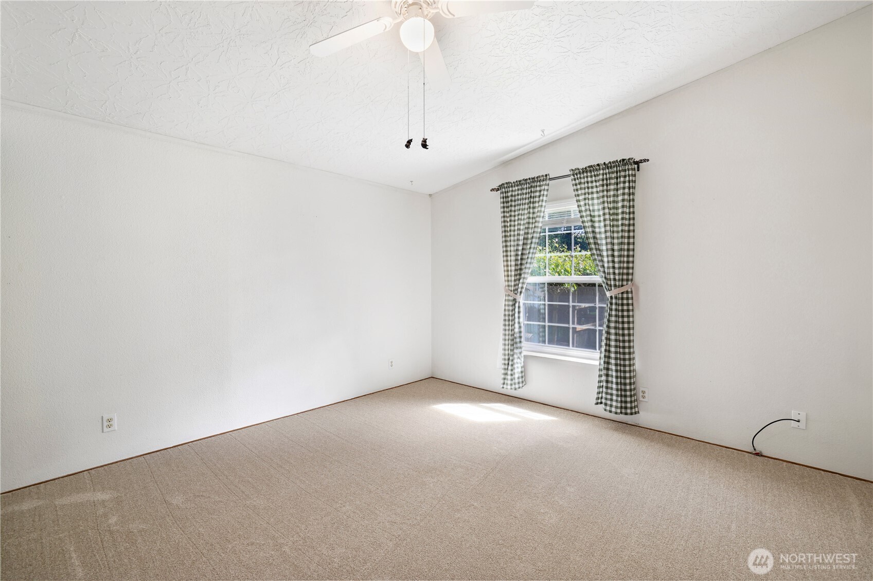 6834 Condor Loop Northeast Olympia, WA 98516 - Photo 14 of 27 Gallery Image 14