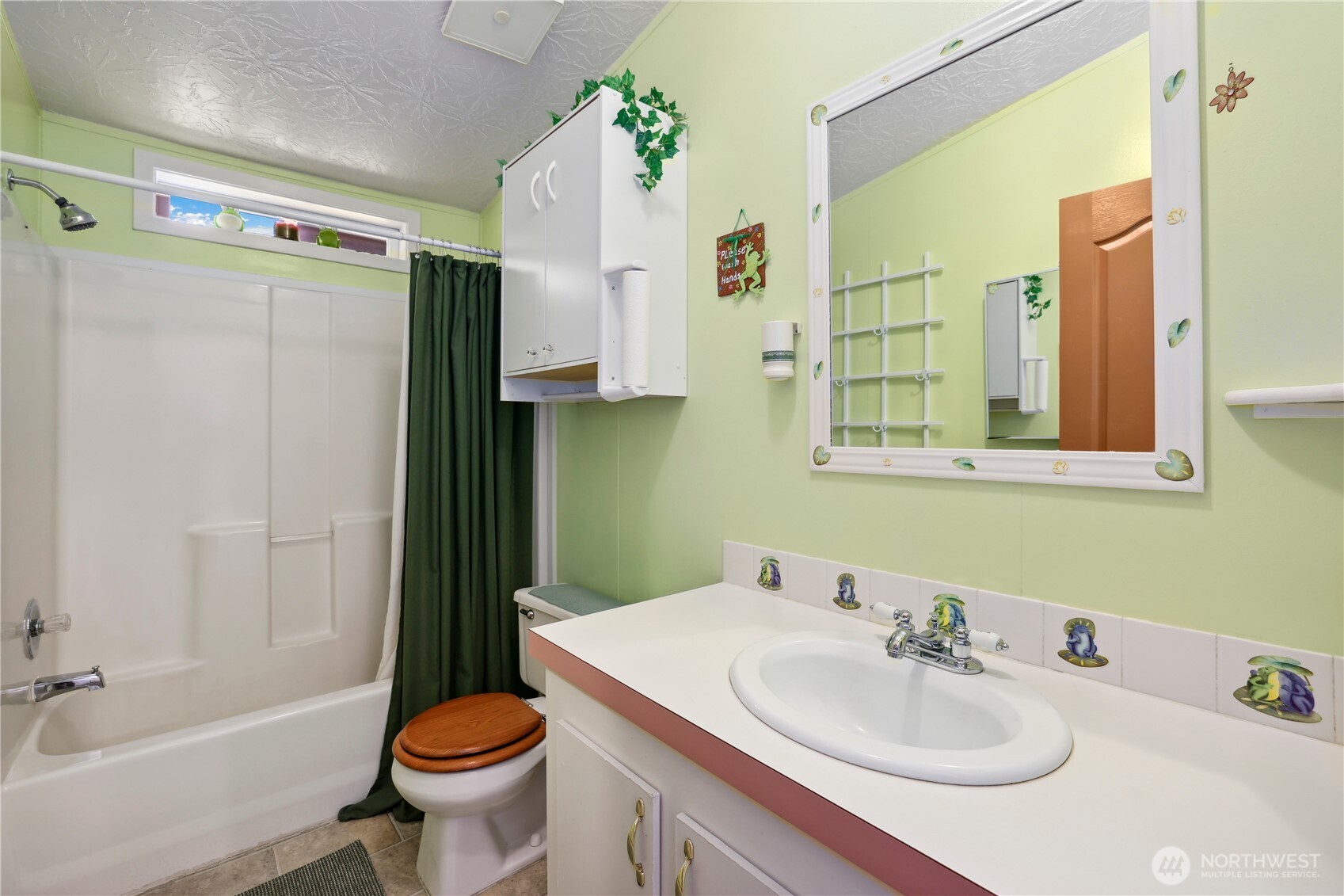 6834 Condor Loop Northeast Olympia, WA 98516 - Photo 16 of 27 Gallery Image 16