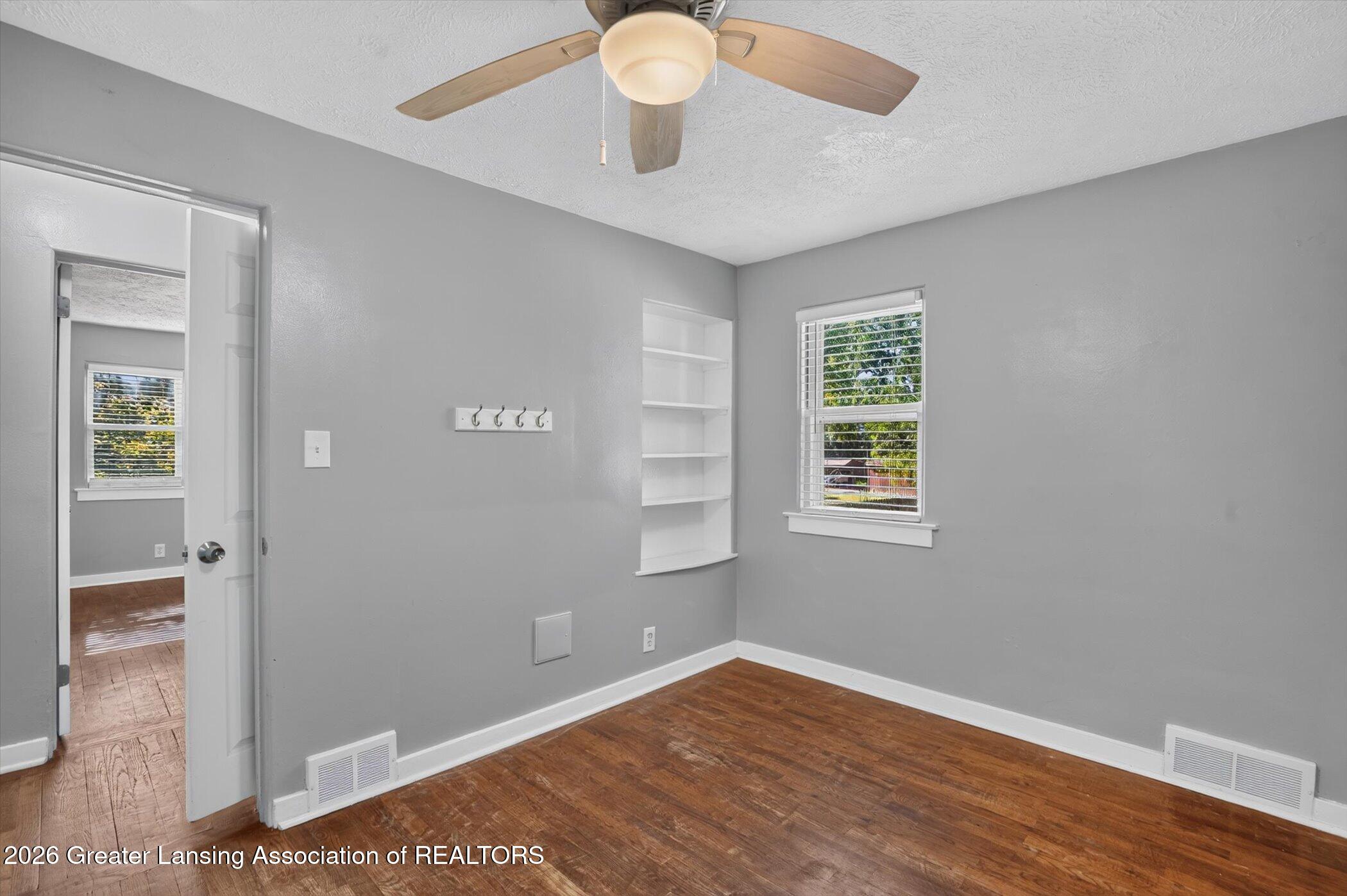 2020 Hamilton Road Okemos, MI 48864 - Photo 17 of 38 18-2020-Hamilton-Rd-WindowStill-Photogra
