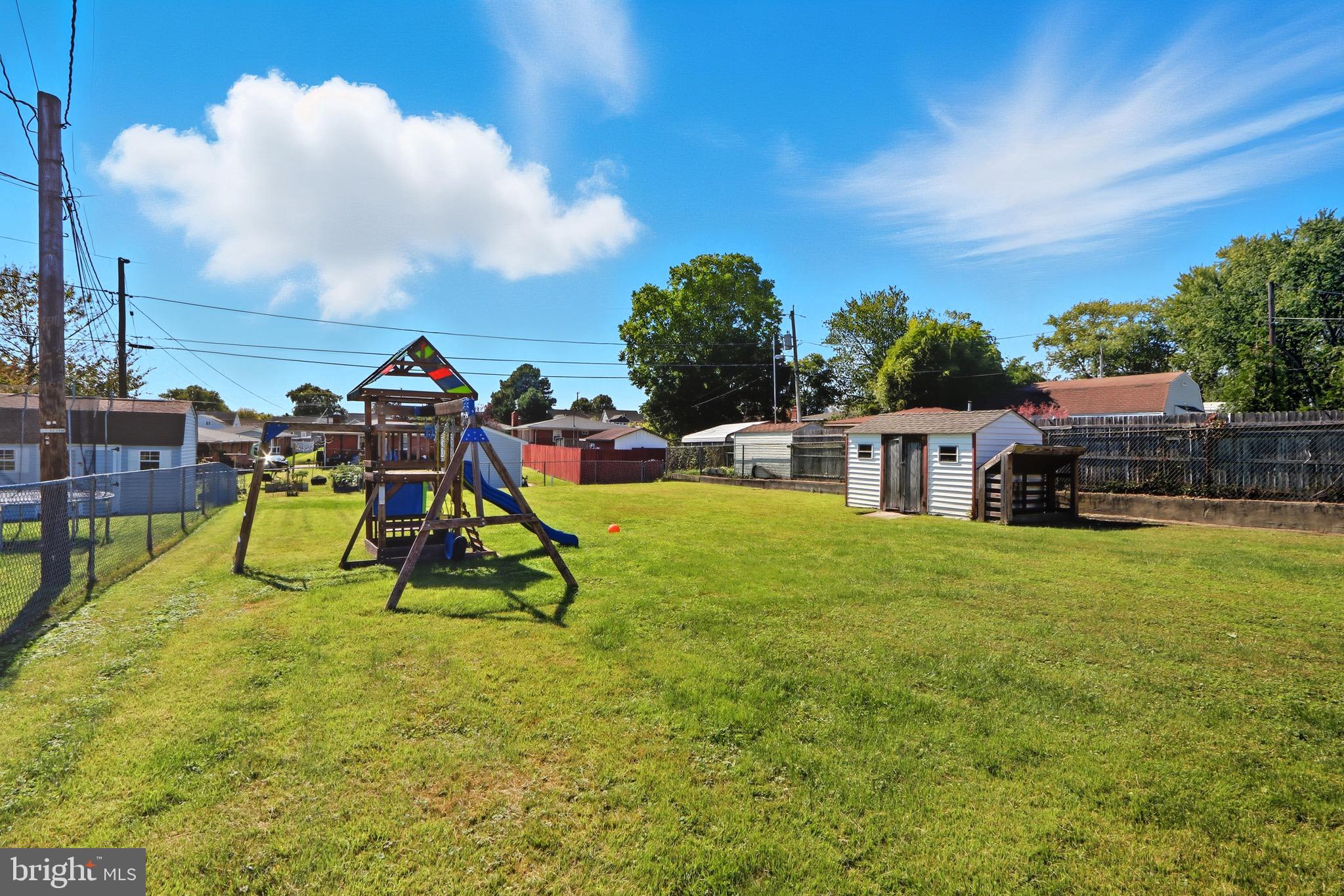 1206 Gettig Road Baltimore, MD 21237 - Photo 29 of 38 a view of a entertaining space