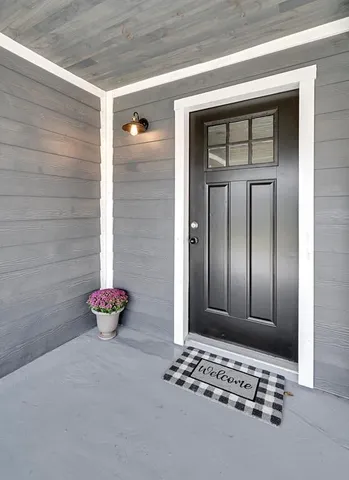 a view of a bathroom