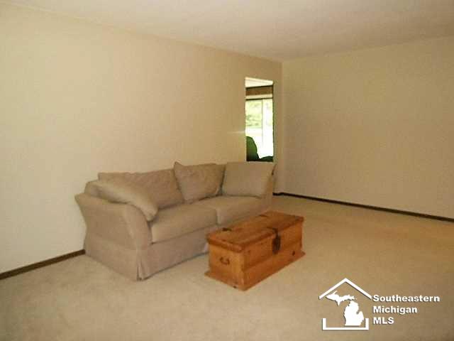 7350 Secor Road Petersburg, MI 49270 - Photo 14 of 25 20444552-13.JPG