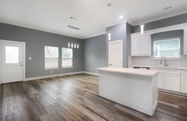 $1,795 | 1519 Stonewall Street, Greenville, TX 75401