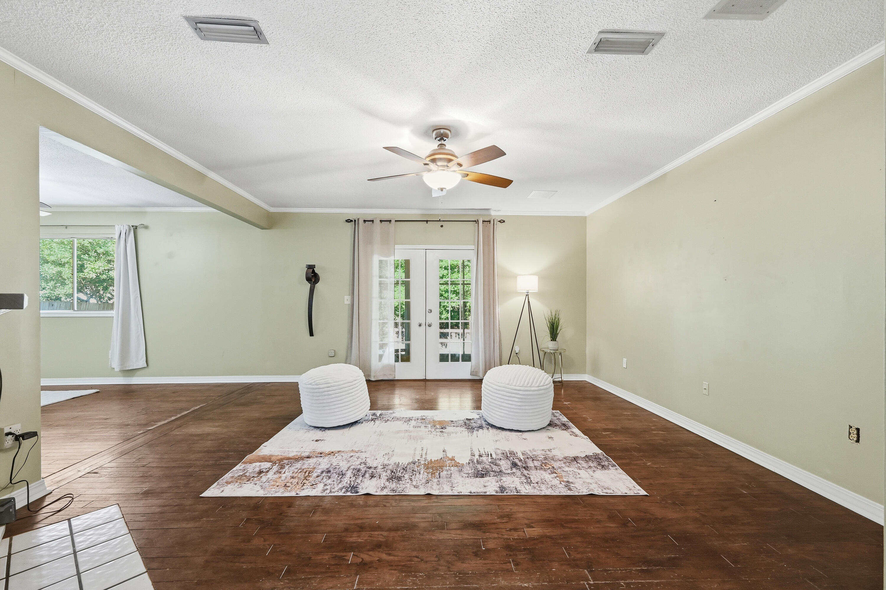 170 Elliott Road Mary Esther, FL 32569 - Photo 16 of 51 LIVING ROOM