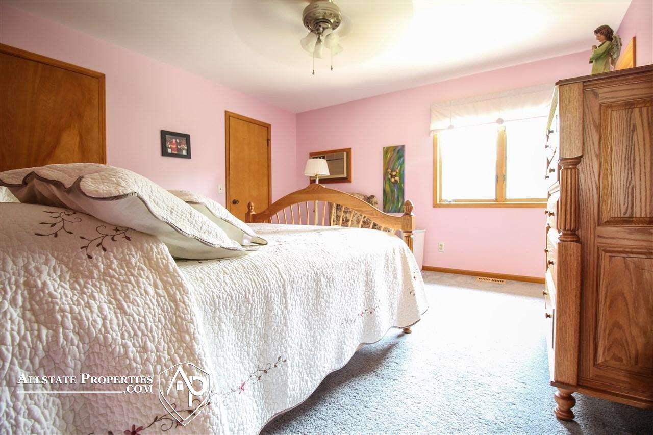 5066 East Carpenter Road Flint, MI 48506 - Photo 7 of 22
