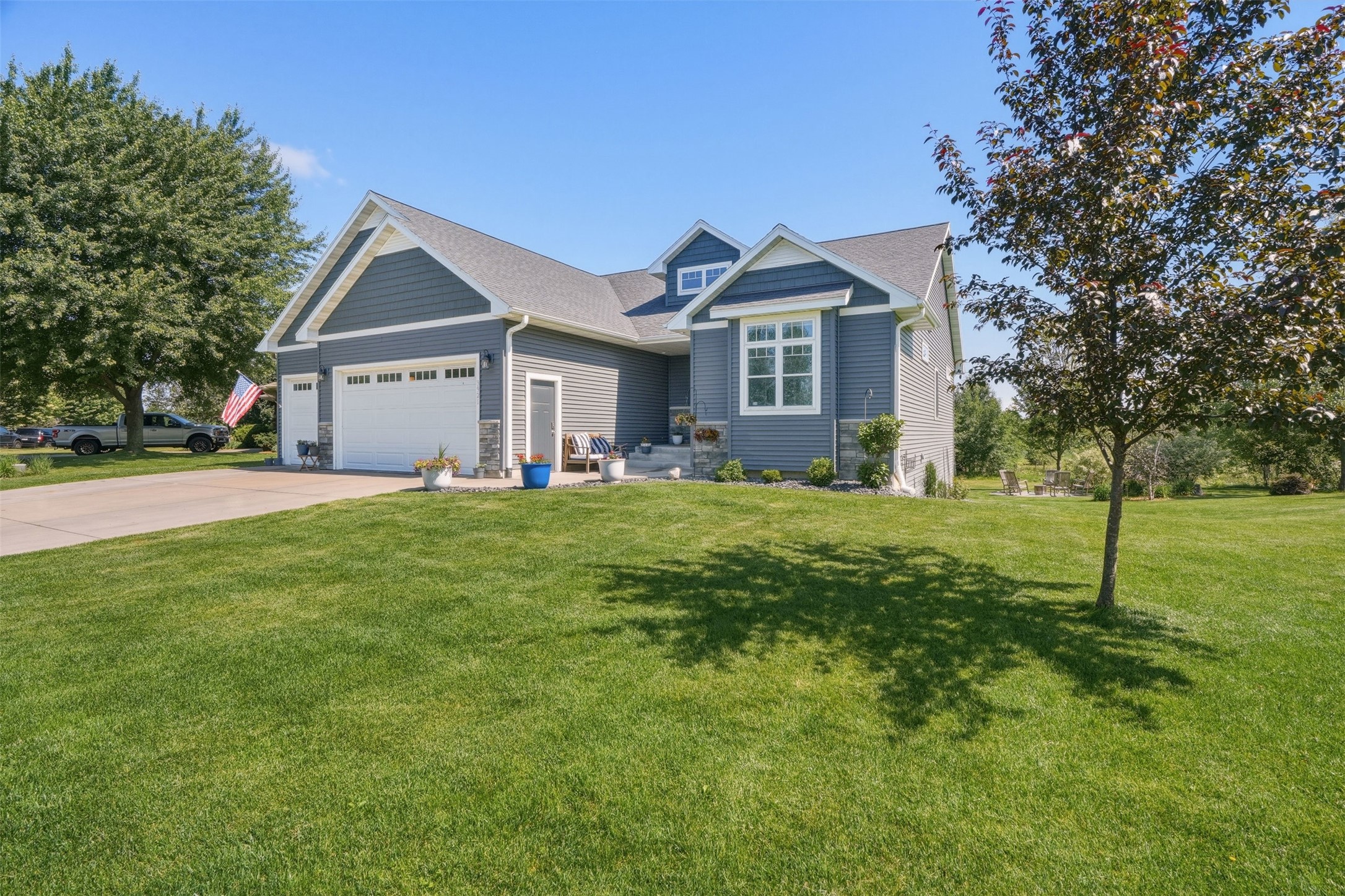 3921 Mill Run Road Eau Claire, WI 54703 - Photo 5 of 60