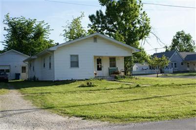 301 West Inman Clever, MO 65631 - Photo 1 of 1 Primary Photo