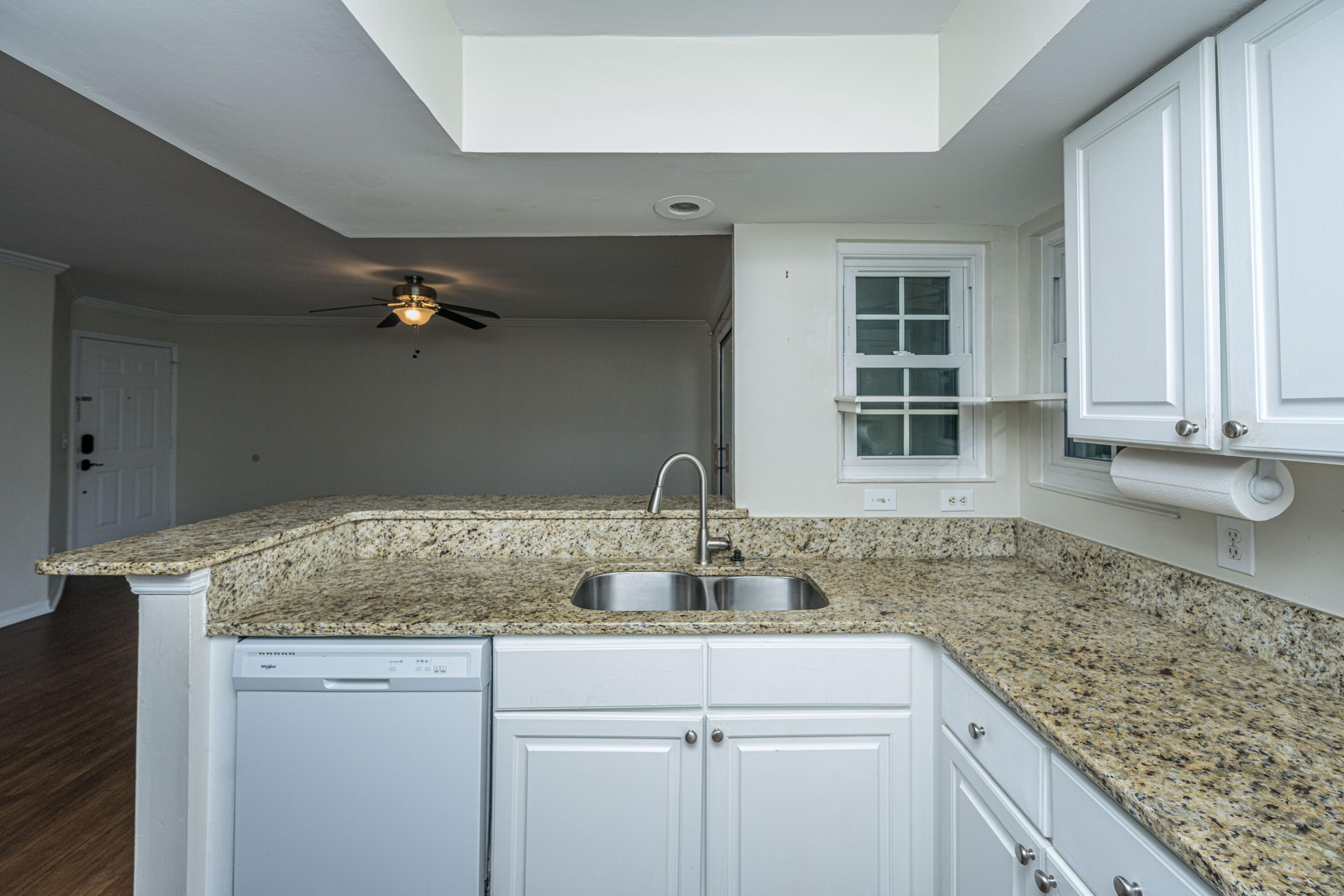 1872 Montclair Drive, Unit D Mount Pleasant, SC 29464 - Photo 14 of 52 1872D_MontclairDr013