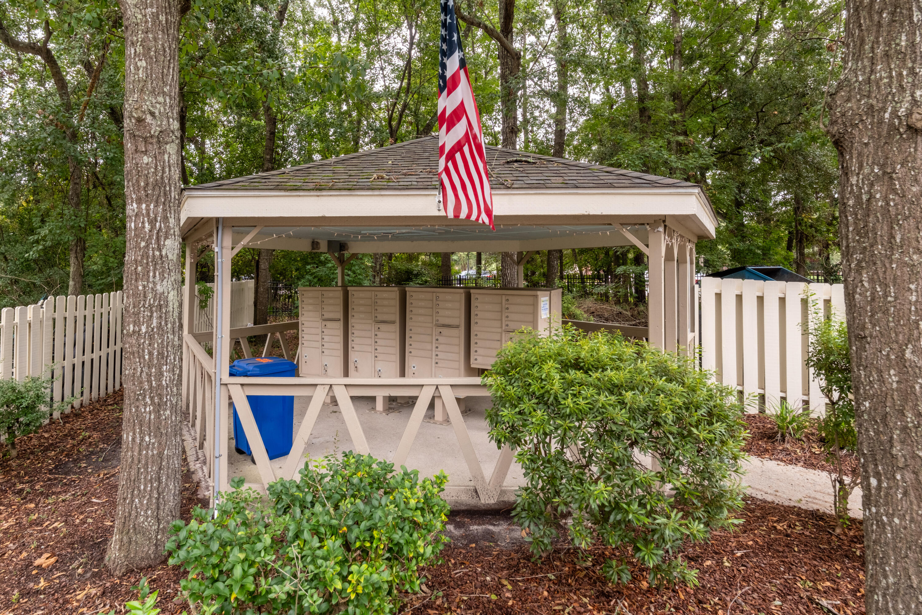 1872 Montclair Drive, Unit D Mount Pleasant, SC 29464 - Photo 43 of 52 1877 Montclair Dr_Eterna_Media-32