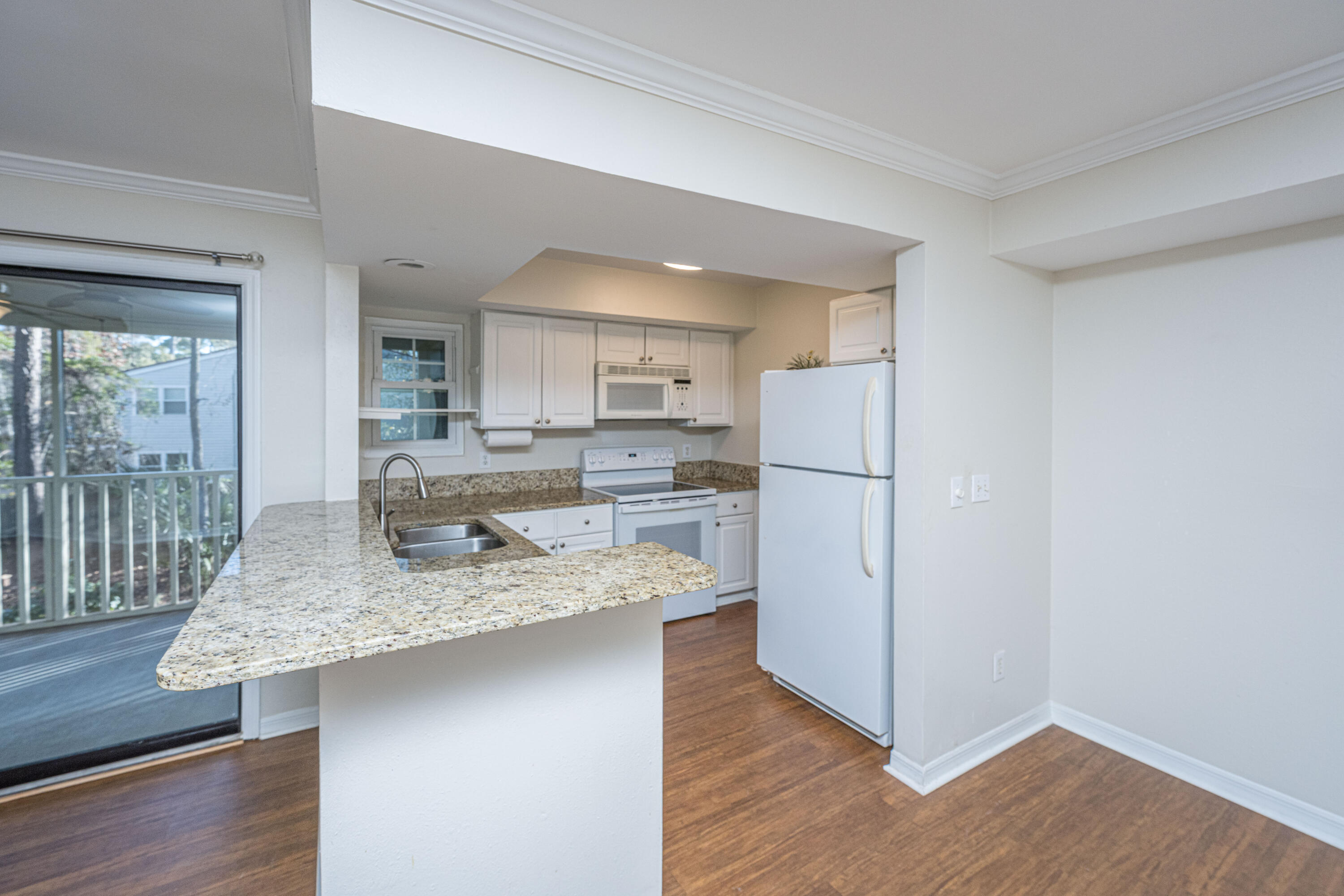 1872 Montclair Drive, Unit D Mount Pleasant, SC 29464 - Photo 10 of 52 1872D_MontclairDr010