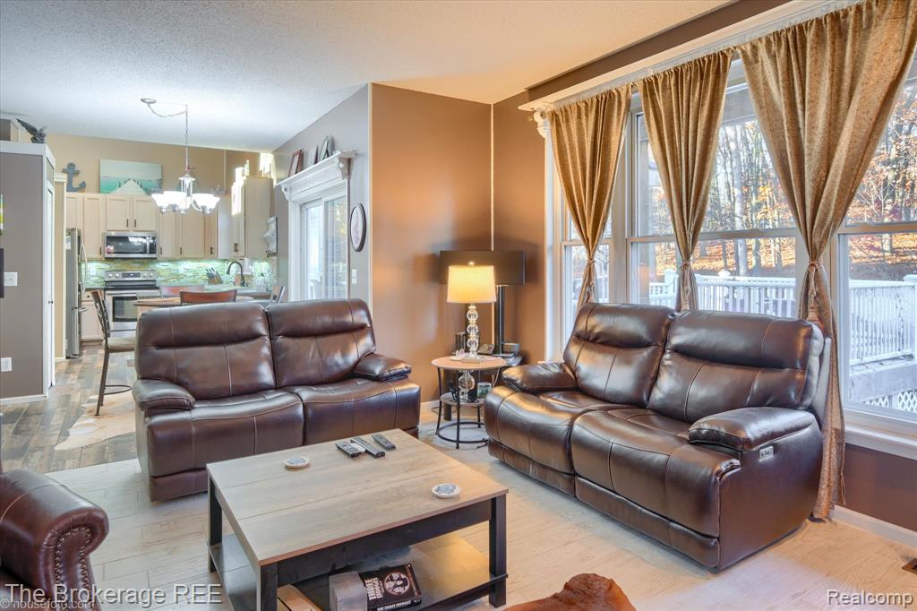 2653 Ravine Side North Howell, MI 48843 - Photo 30 of 67 Gallery Image 30