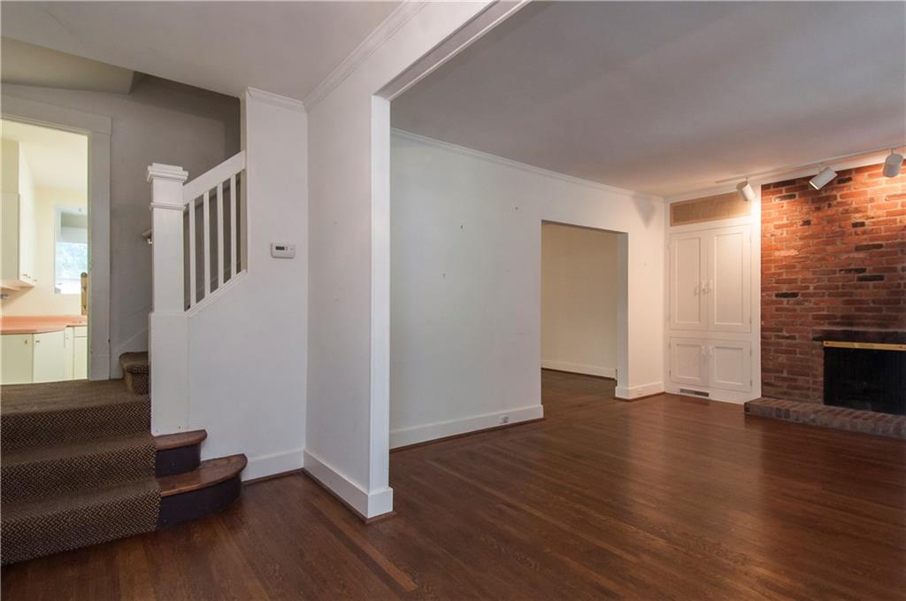 5640 Marlborough Road Pittsburgh, PA 15217 - Photo 4 of 16 View from entry hallway toward kitchen and living room.