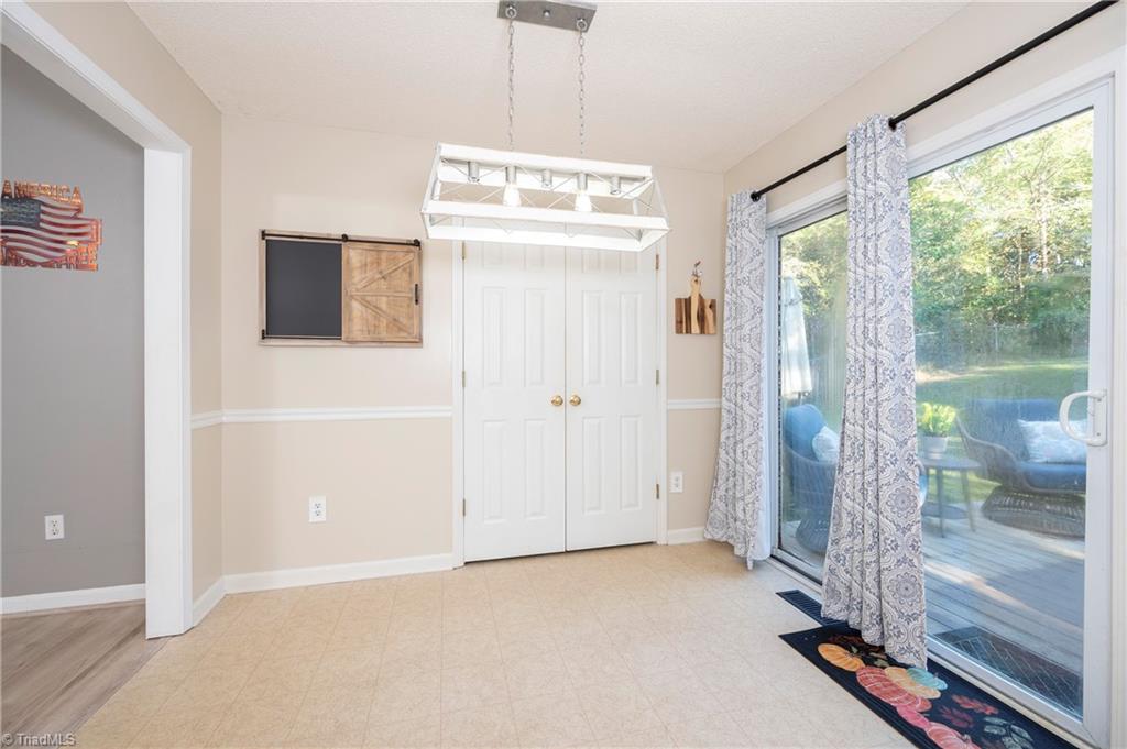 6337 Midway School Road Thomasville, NC 27360 - Photo 7 of 23