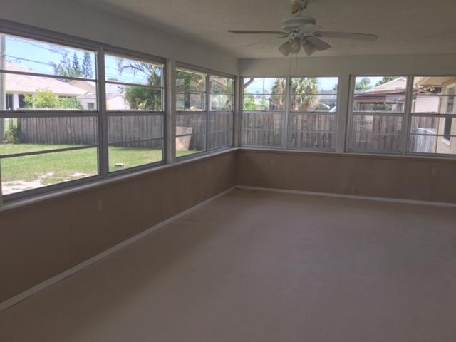 531 Southeast Ron Rico Terrace Port St. Lucie, FL 34983 - Photo 4 of 12 IMG_0014
