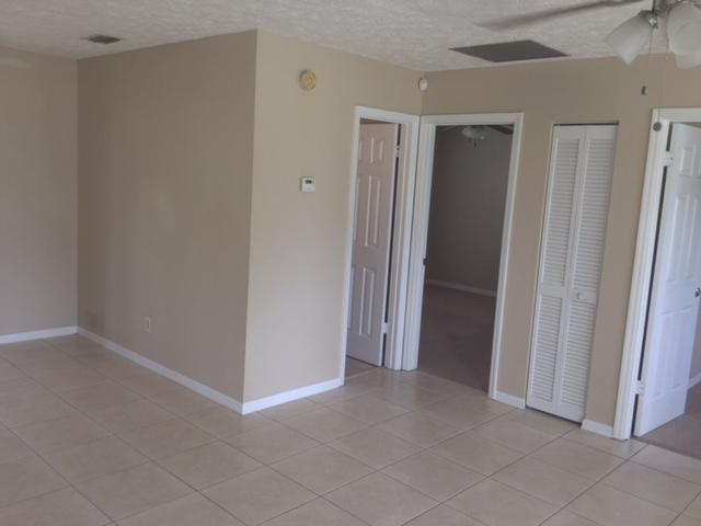531 Southeast Ron Rico Terrace Port St. Lucie, FL 34983 - Photo 6 of 12 IMG_0018