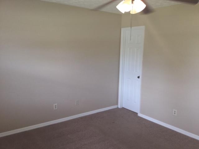 531 Southeast Ron Rico Terrace Port St. Lucie, FL 34983 - Photo 8 of 12 IMG_0027