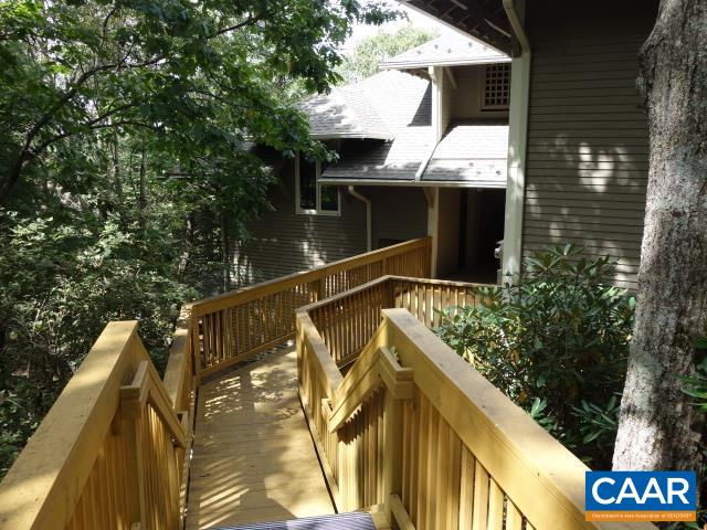 2052 Stone Ridge Roseland, VA 22967 - Photo 20 of 22 Gallery Image 20