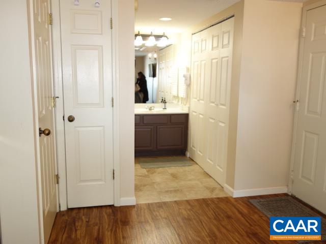 2052 Stone Ridge Roseland, VA 22967 - Photo 10 of 22 Gallery Image 10