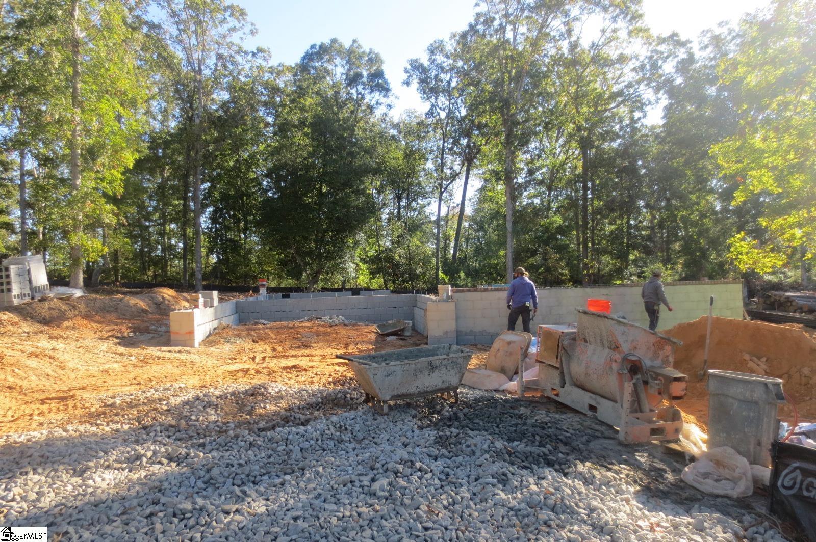 205 Carpenter Road Anderson, SC 29621 - Photo 8 of 20 Gallery Image 8