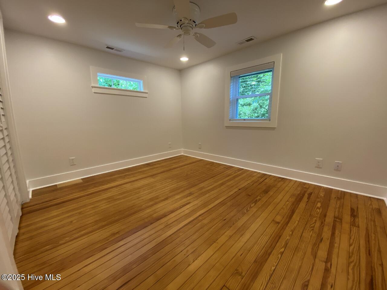 124 Hill Street Cedar Point, NC 28584 - Photo 19 of 23 br2 (1280x960)