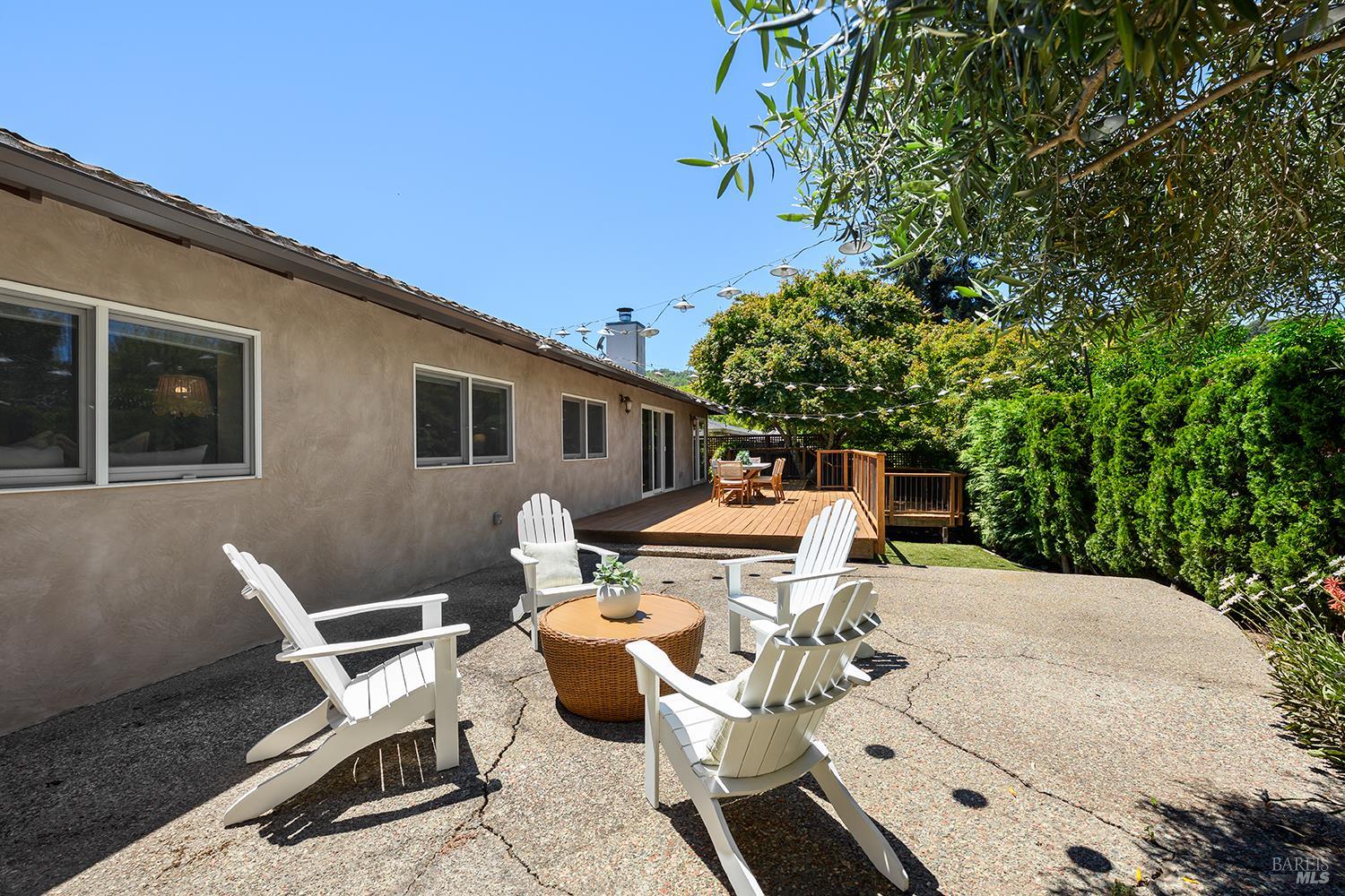 8 Harding Drive Novato, CA 94947 - Photo 14 of 35