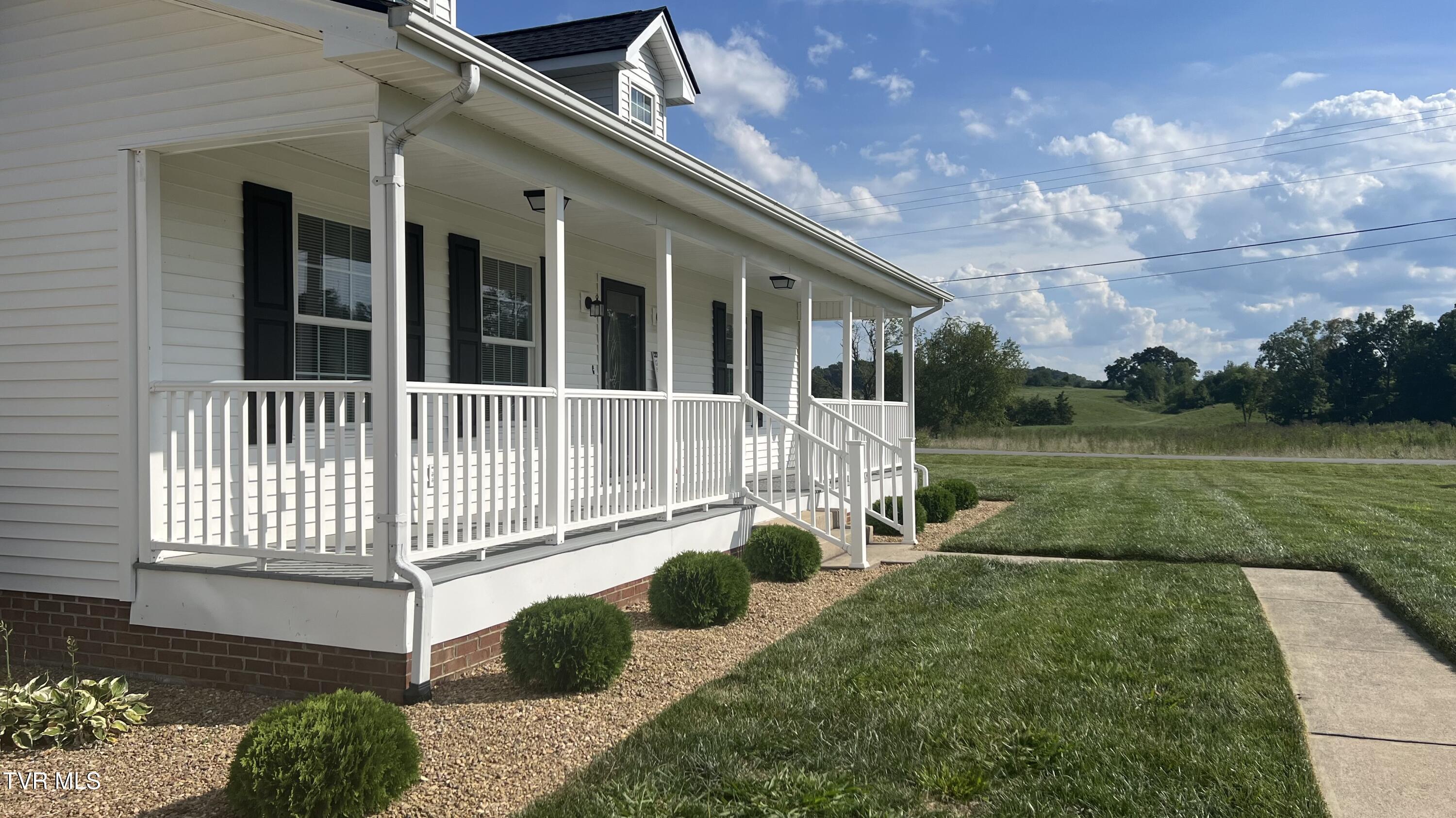 463 Pine Ridge Drive Afton, TN 37616 - Photo 4 of 43 PR 4