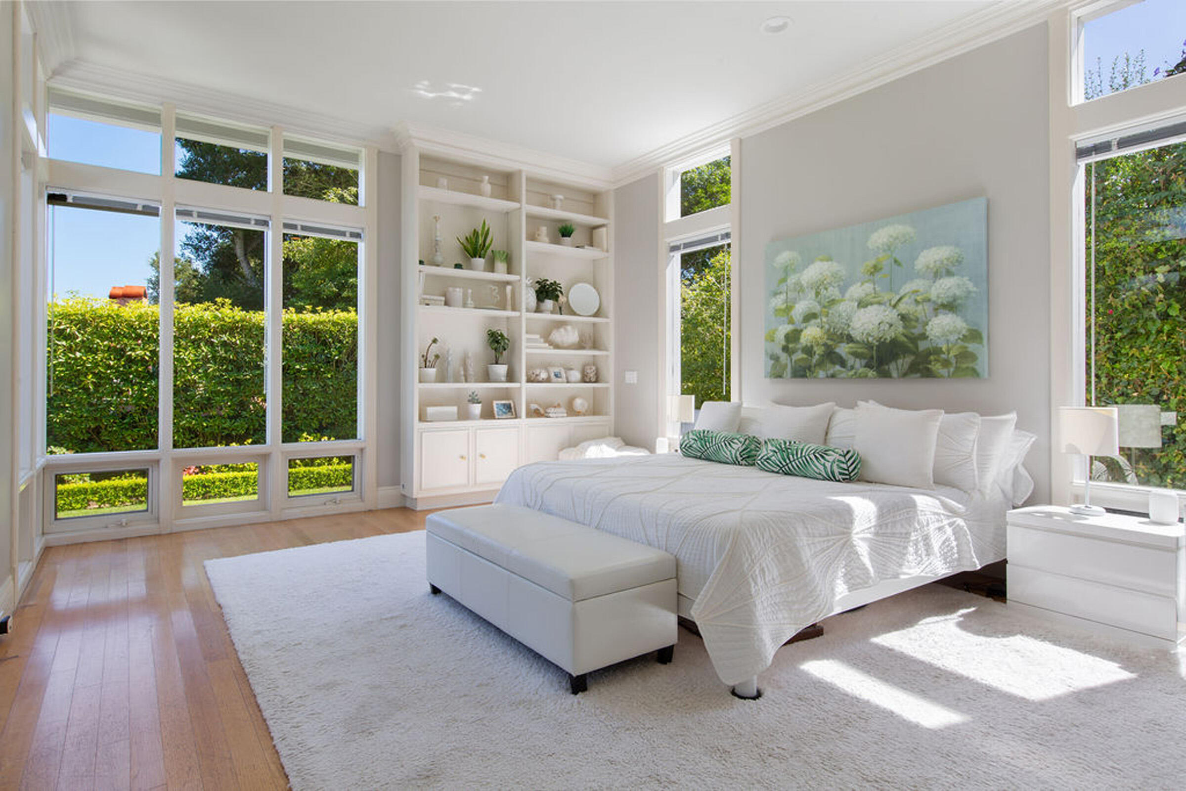 1333 East Valley Road Montecito, CA 93108 - Photo 14 of 23 Primary bedroom
